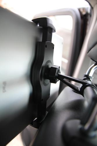 Nakkestøtteholder til iPad & Tablet