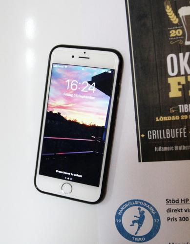 Magnet Cover iPhone 6/6s/7/8/SE 2nd.Gen.