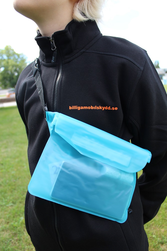 Vandtæt mobiltaske / Waist Bag
